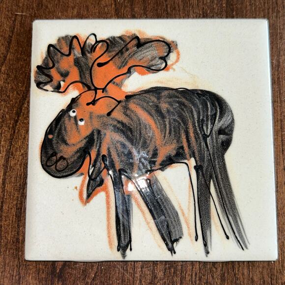 Artables Canada Set of 4 Moose Pottery Coasters Vancouver Ceramic The Royal York - Picture 4 of 8